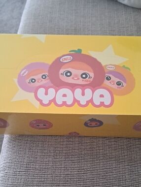 YAYA Fun Fruits - Full Case Plush Toys